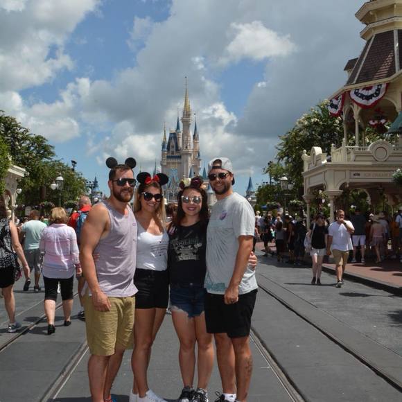 Meet your Posher, Jennifer - Picture 1 of 1